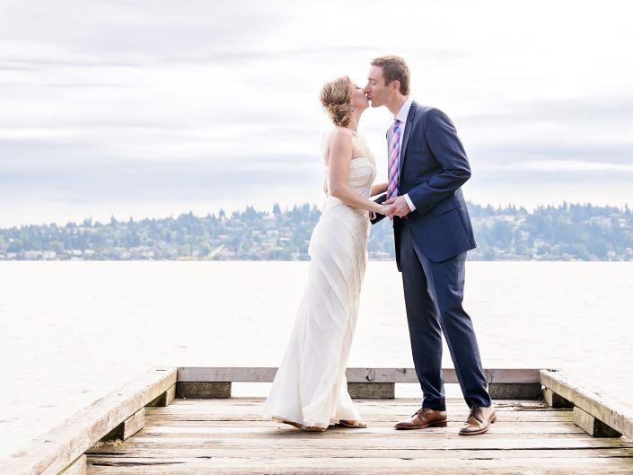 Wedding and Engagement Photography in Seattle Washington. Bride and groom. Engagement. Wedding Flowers. Wedding dress.